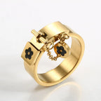 Anel Charm